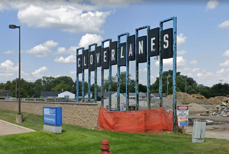 Cloverlanes Bowl - Street View (newer photo)